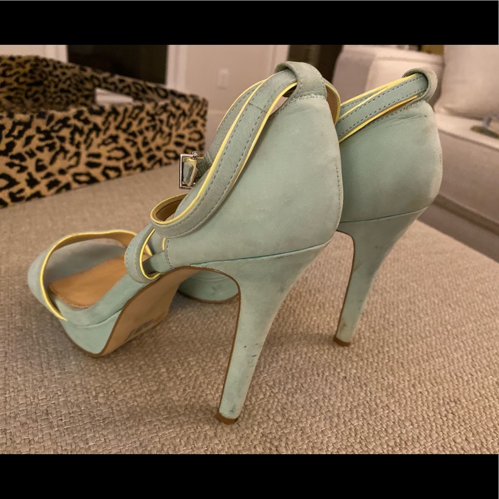 Gianni Bini strappy mint colored stilettos